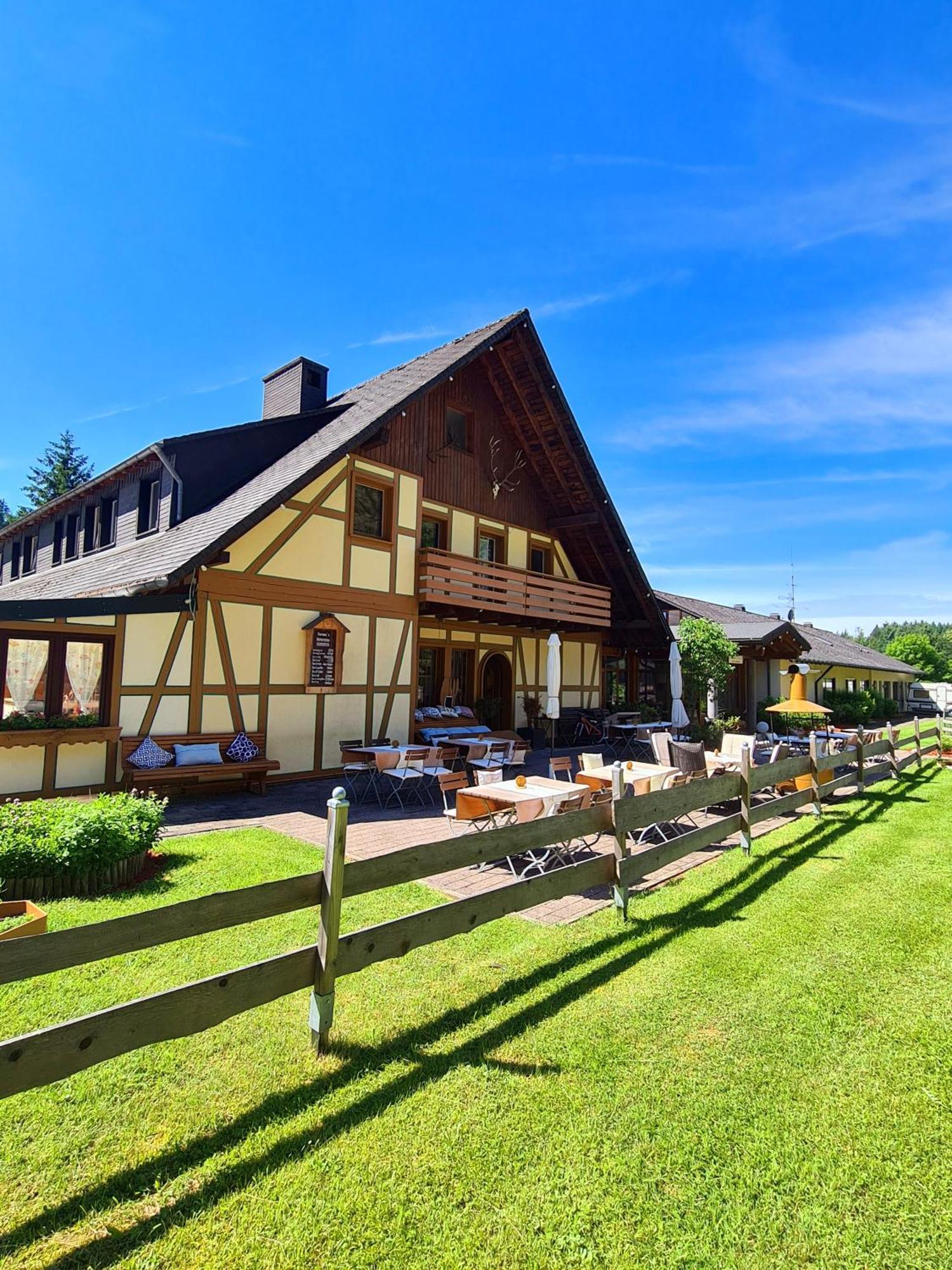 Verena'S Parkhotel Loeffingen Exterior photo